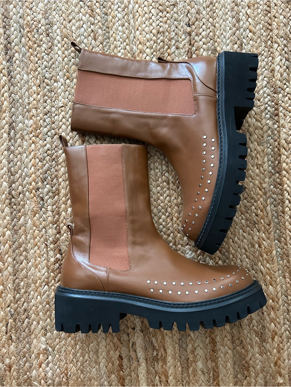 New Anthropologie Bibi Lou studded brown leather boots 41